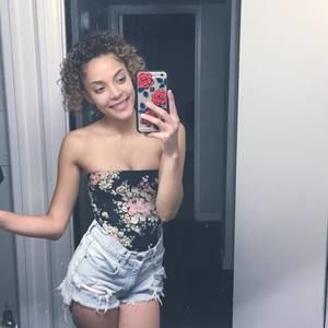 Meet your Posher, Alexa